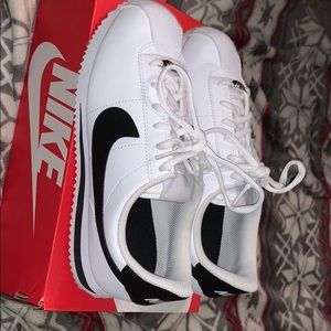 Cortez Basic Sl